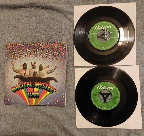 Beatles 7 Inch 2-Record Set - Magical Mystery Tour.  Odeon (Germany).