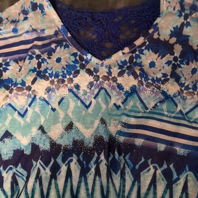 B.L.E.U Ladies Short Sleeved Blouse Large