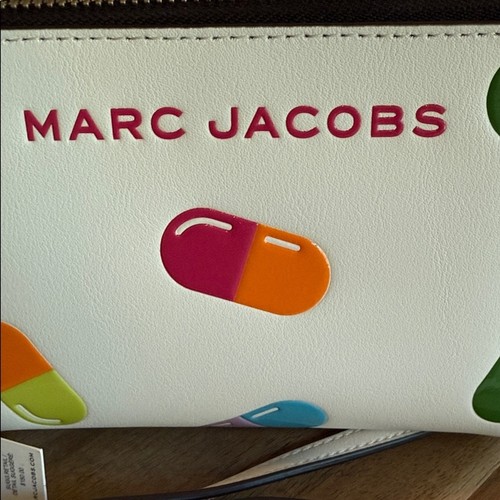 Marc Jacobs Vitamin Pill 3D Mini White Crossbody Bag Colorful Capsules Print New - Picture 3 of 10
