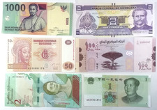 Set 12 Banknoten, 12 L&auml;nder plus Ahnen-Banknote China, UNC.