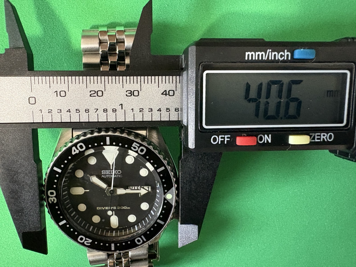 【SEIKO】SKX007 7S26-0020 ブレス無し NEAR MINT] SEIKO 7S26-0020 SKX007 Black Boy Diver 200m Men's