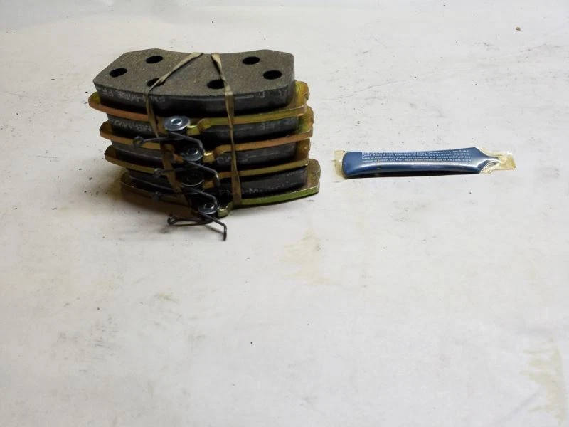 New Fade Free MKD656 Disc Brake Pad Pads Set - Image 2 of 4