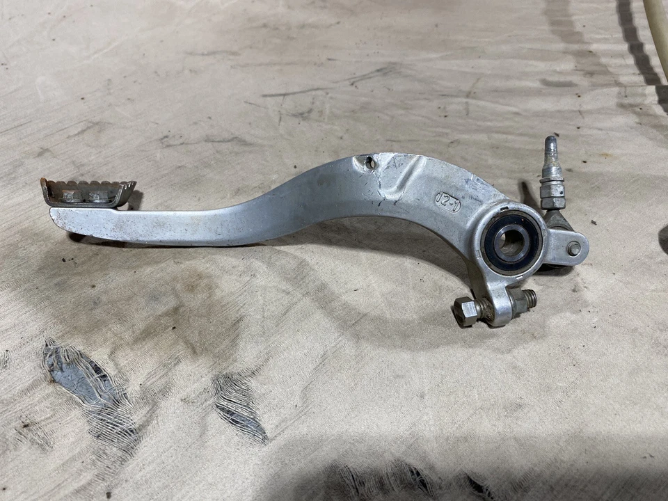 2015 KTM 450SXF BREMBO REAR BRAKE CALIPER, MASTER CYLINDER, PEDAL - Image 4 of 4