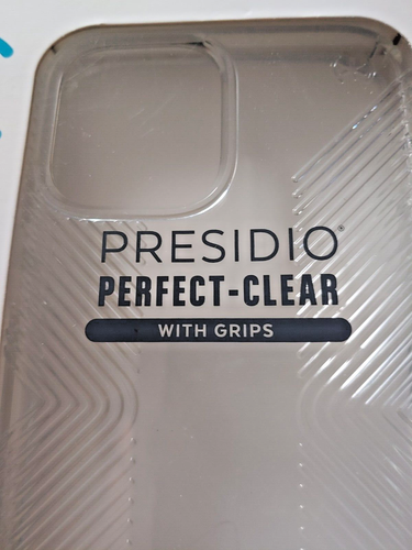 SPECK CLEAR CASE FOR iPHONE 6.7" (2020) - Picture 8 of 9