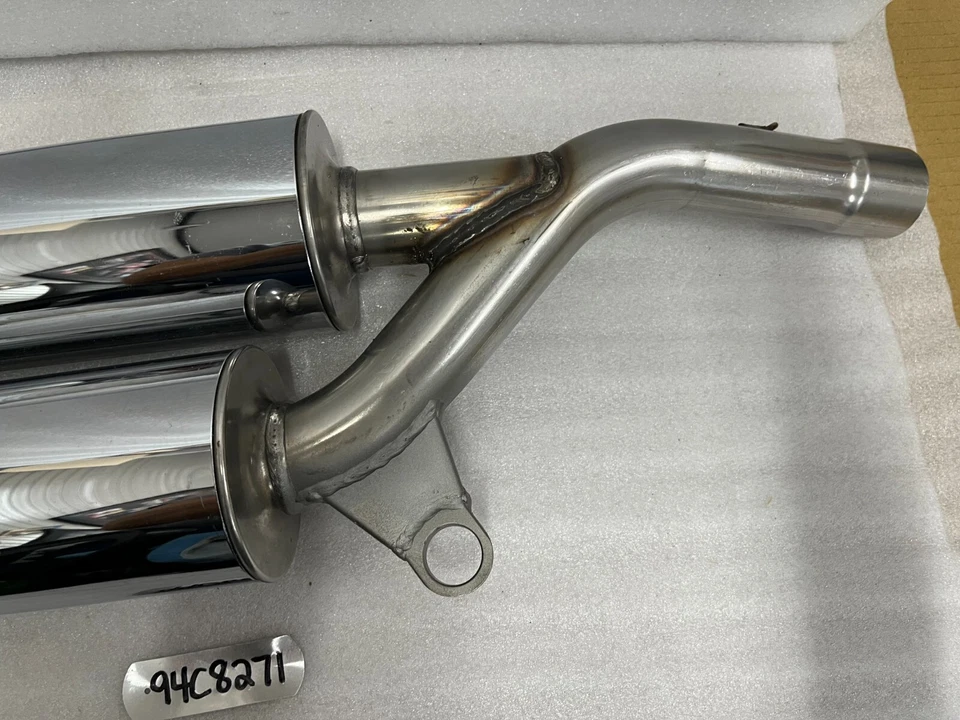 LOTE 94C8271 ESCAPE BIMOTA DB3 MANTRA 1995 - 2002 LH ORIGINAL FABRICANTE DE EQUIPOS ORIGINALES Foto 3 de 4