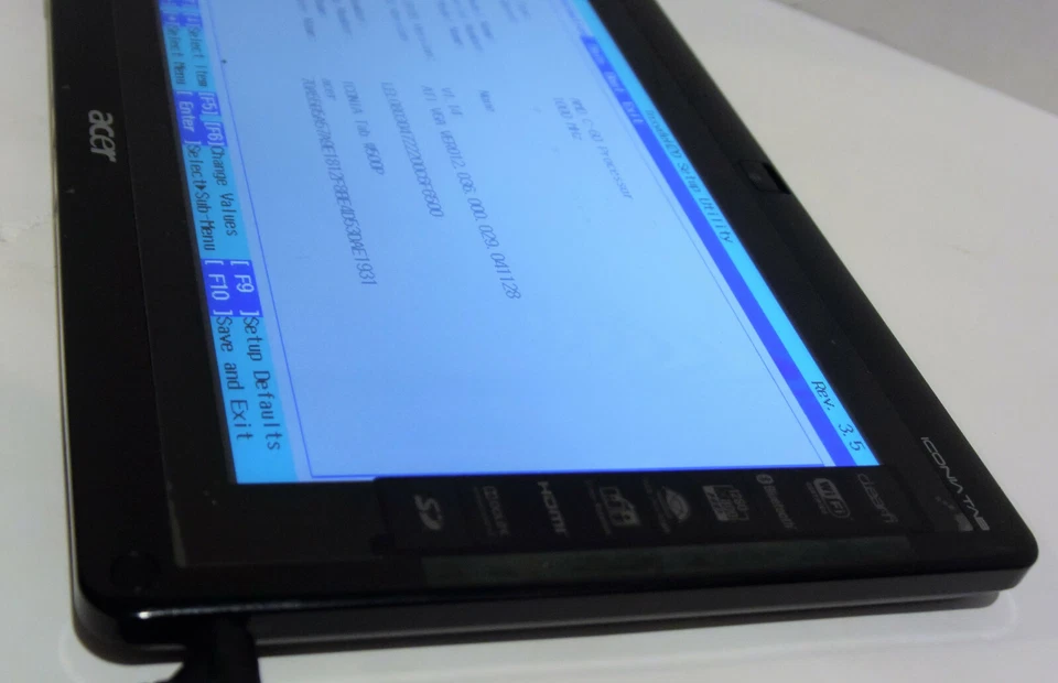 Acer Iconia W500P-BZ841 - Wi-Fi, 10.1in - NO SSD  - Black - WORKS AS IS - READ - Image 4 of 4