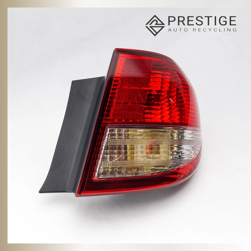 Luz trasera Infiniti I35 2002-2004 cuarto derecho 26550-5Y825 OEM Foto 3 de 4