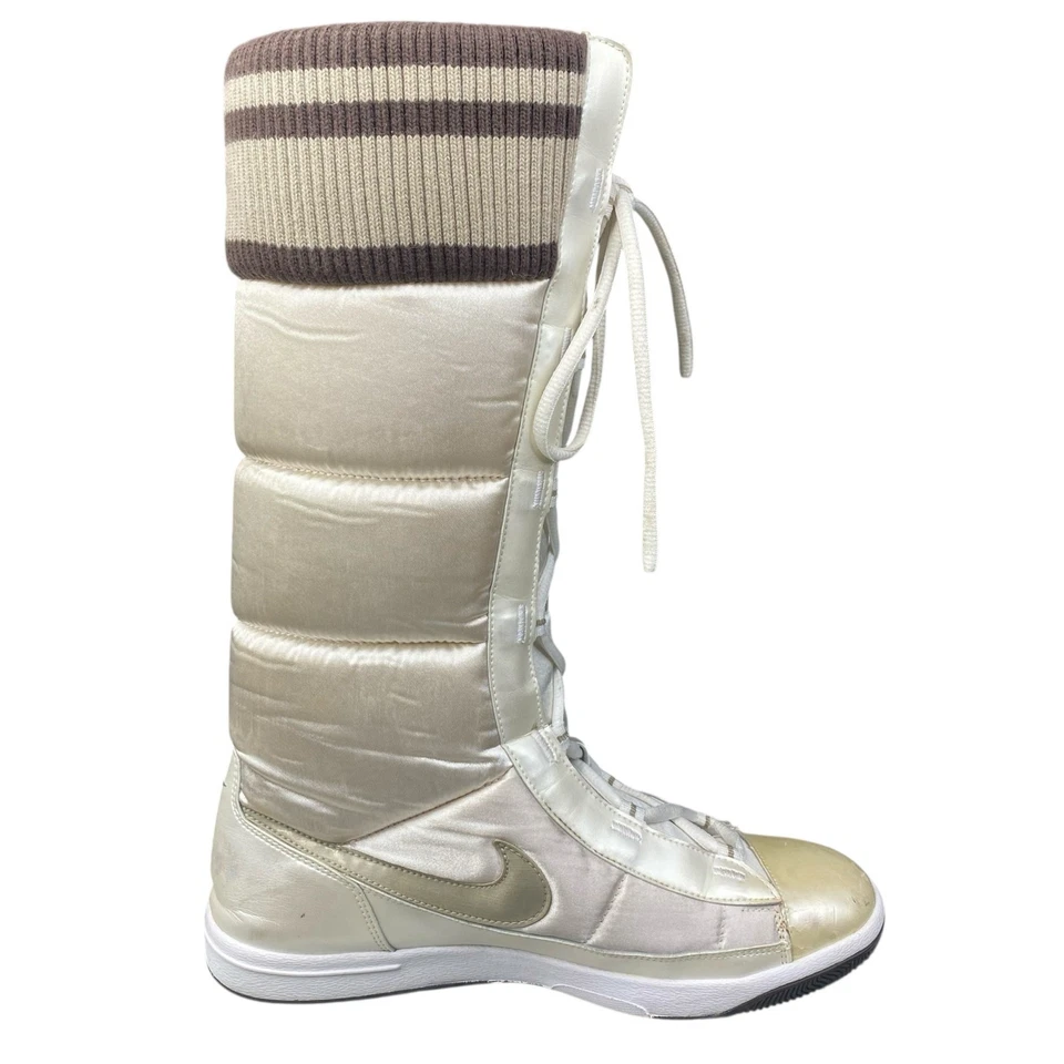Vintage Nike Women’s 2007 Hi White Satin Winter Boots Size US 8 - Image 4 of 4