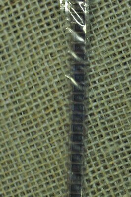 100 Stück SMD - Schottky - Gleichrichterdiode  SK16, 60V, 1A, von Diotec