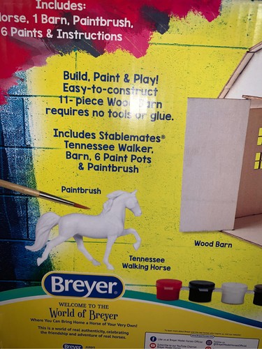 Breyer Horse and Barn Play Set Stablemate size - Picture 3 of 4