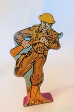 1930s MARX TIN LITHO TARGET INFANTRY PRIVATE CHARGING US ARMY MADE IN USA 3 1/2"
