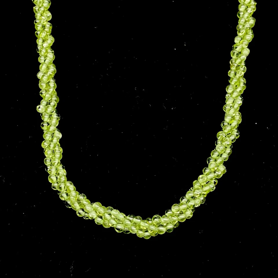 18" Natural Peridot Twisted Necklace Sparkling Green Beads 925 Silver Clasp - Image 4 of 4