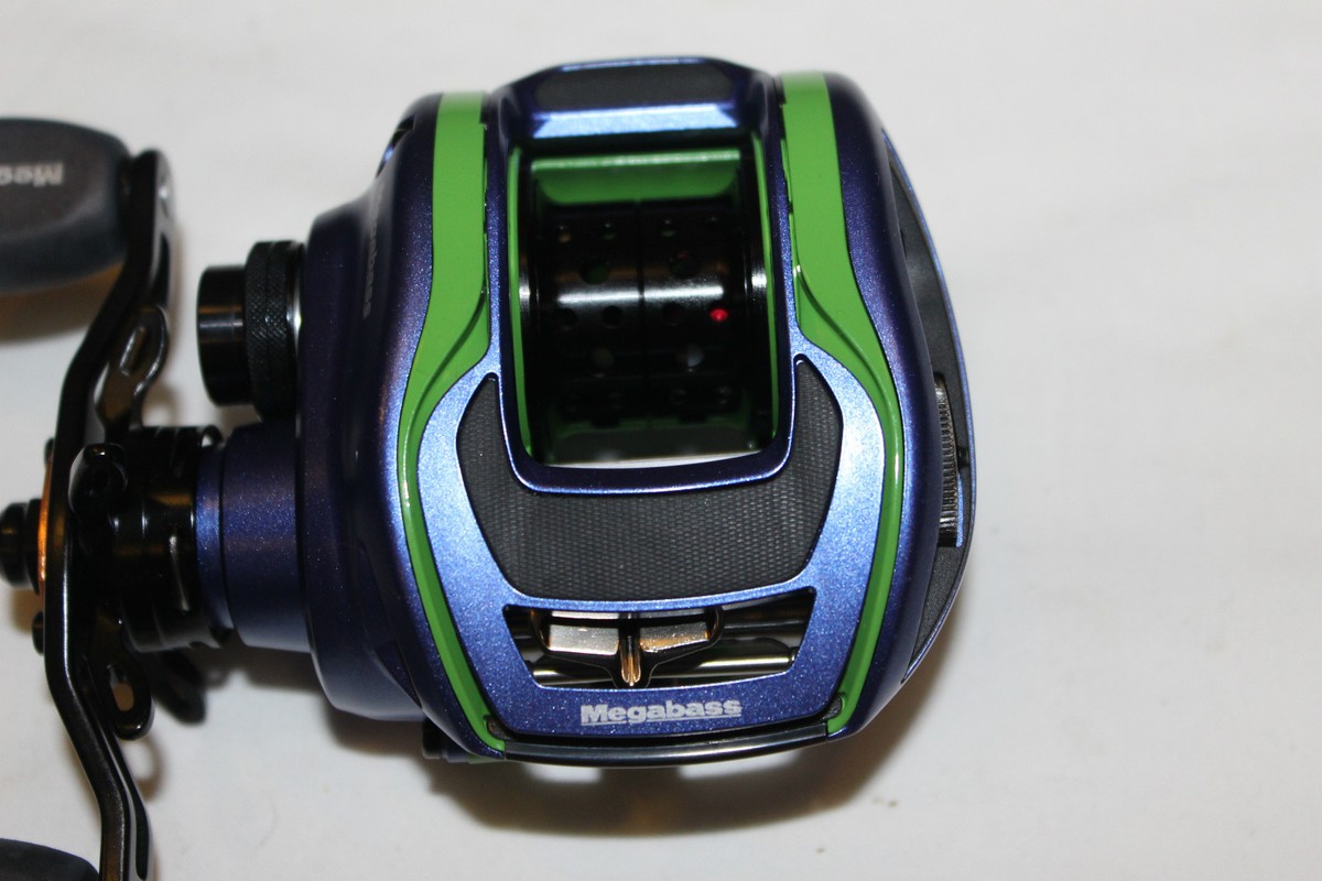 MEGABASS VIOLA-FX 68 R