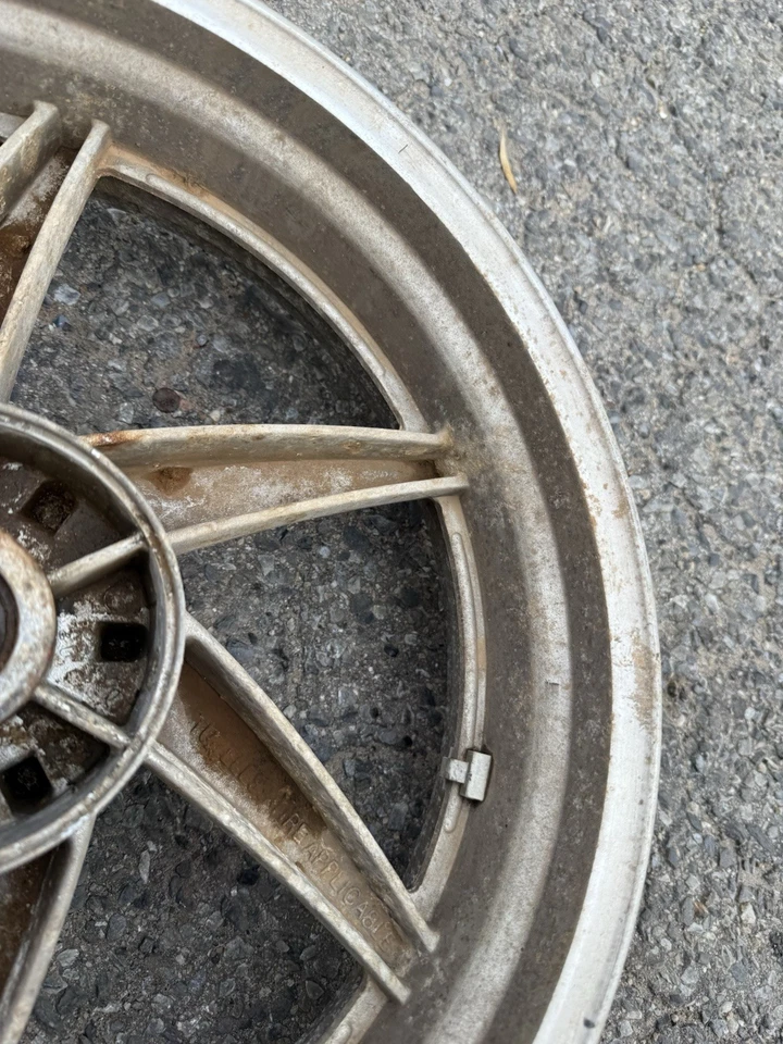 Llanta trasera Hyosung GT650 GT 650 Mag Enkei OEM Original Original Foto 3 de 4