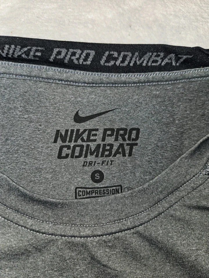 Nike DriFit Pro Combat Long Sleeve Compression T Shirt Gray Mens Small - Image 4 of 4
