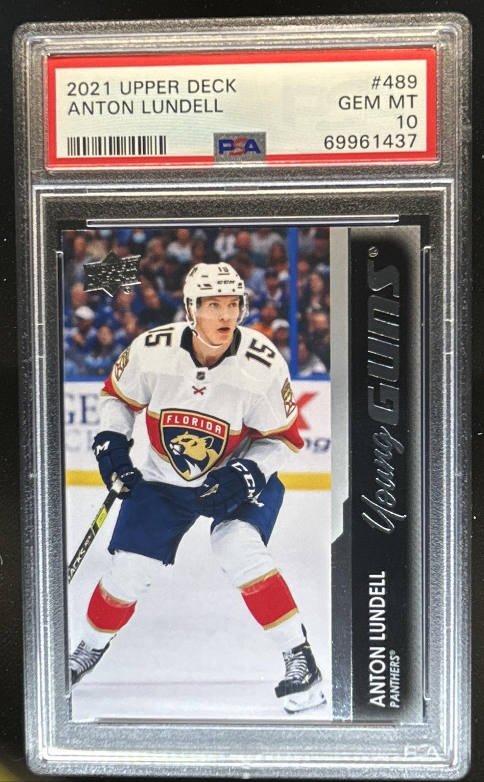 2021-22 Upper Deck Anton Lundell Rookie Young Guns RC #489 Panthers PSA 10