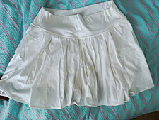 Gilly Hicks White Pull-On Athletic Skirt L Stretch Short Tennis Golf