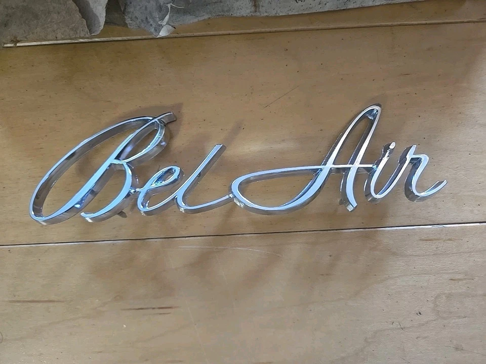 Chevrolet Bel Air 1970 guardabarros delantero guión 3974249 nuevo de lote  Foto 2 de 4