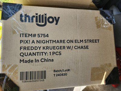 thrilljoy PIX! Nightmare on Elm Street Freddy Krueger Chase Vinyl Figure 5754