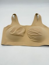 EVELYN  BOBBIE Size M Beige THE BOBBIE SCOOP Wireless Bra Pullover