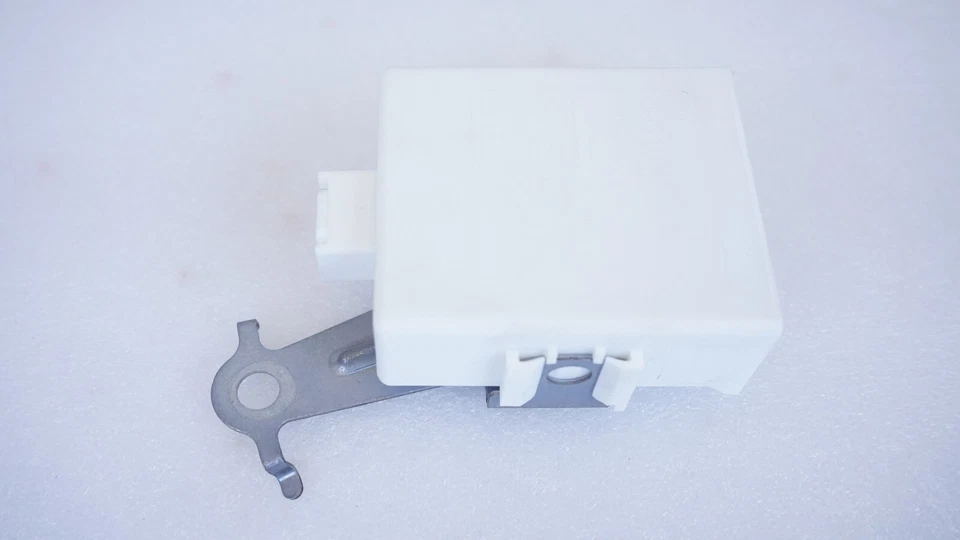 Módulo receptor de controle de porta de entrada 2005 2006 2007 Toyota Avalon DCR, 89741-AC070 - Imagem 2 de 4