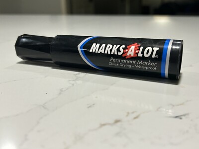 VINTAGE - Marks-A-Lot - Jumbo Chisel Tip -  Marker, Black
