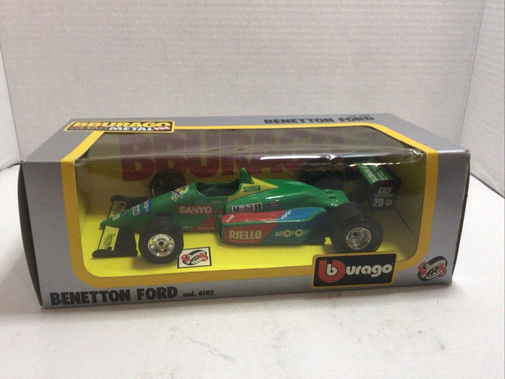 BURAGO Benetton Ford 1:24 Scale Die Cast Model Race Car Made in Italy  