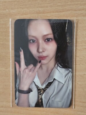 ITZY Gold Official Ryujin (Shin Ryu-jin) Aladin Photocard *SEALED* + FREEBIE 