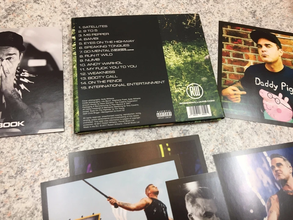 ROBBIE WILLIAMS SIGNED ‘UNDER THE RADAR VOL 2’ DELUXE CD SIGNED AUTOGRAPH RARE - Imagem 4 de 4