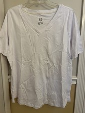 Image of Isaac Mizrahi Essentials V Neck White T Shirt, Sz 1X, Plus, White Short Sleeve