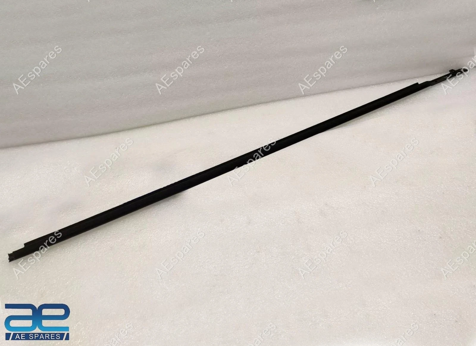 Exterior Front Door Weatherstrip LH For Suzuki Swift Dzire 2017-2024 83821M56R00 view 2