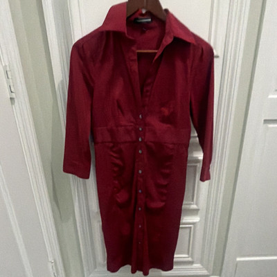 Express Design Studio Red Solid Shirt Dress Button-Front Collared Stretch 6
