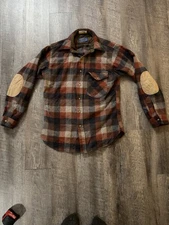 Pendelton Lobo Men's Medium Wool Made In USA Button Up Long Sleeve Shirt