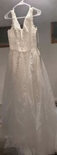 Abaowedding Wedding Dress Size 10 NWT with Floral Details V Neck Sleeveless