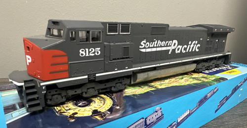 Athearn RTR HO #4906 C44-9W propulsado diésel - Southern Pacific #8125 ¡para TLC/DNR! | Zustand: Used
