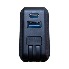 R3-Poly myCharge 10,000 mAh Portable Charger for USB-C and Apple Devices Black  