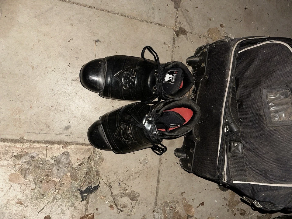 New Balance Umpire Plate and Base Shoes Size 12E Both High Tops BID IS FOR BOTH - Image 2 of 4