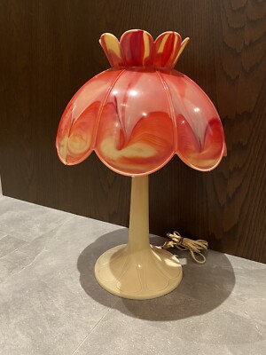 Vintage MCM Gilbert Softlite Mushroom Lamp Red & Off-White Swirl