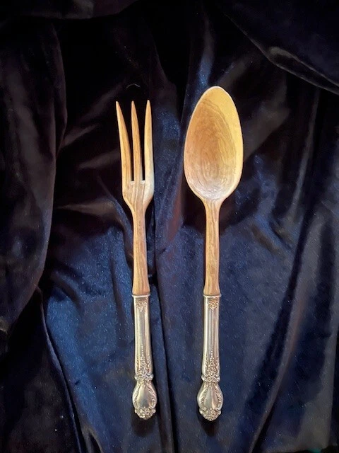 International Silver Salad Server Antique US Silver-Plated
