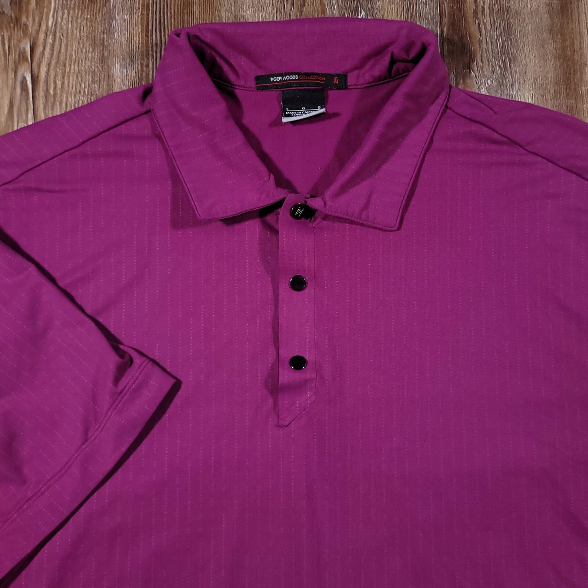 Tiger woods purple on sale nike shirt