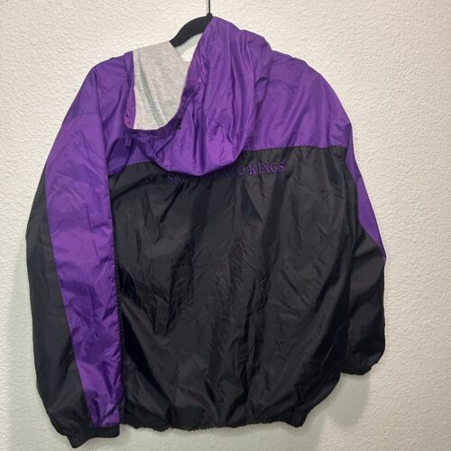 Vtg Sacramento Kings Windbreaker Jacket Youth L (14-16) Black Purple Adidas NBA - Picture 2 of 9