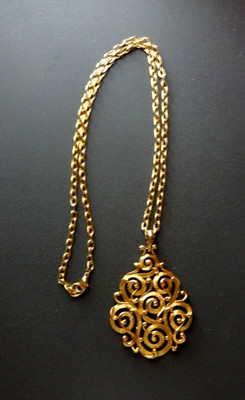 CROWN TRIFARI Gold Tone Necklace Alf. Philippe Scrollwork Arabesque Pattern Vtg