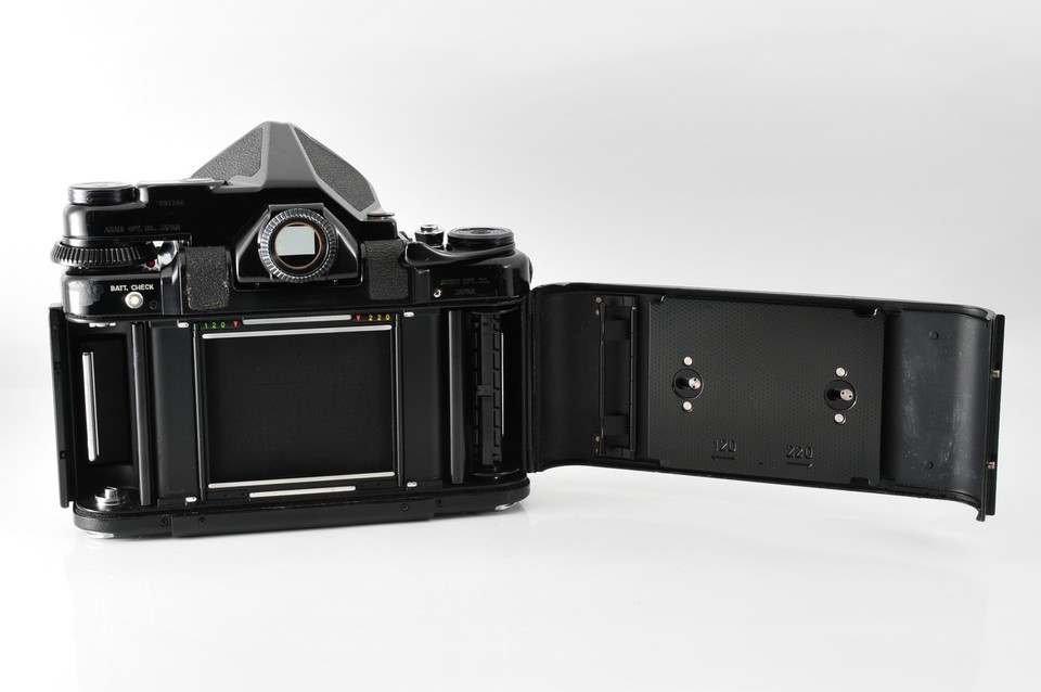 Appareil Photo Pentax 6x7 - Moyen Format - Avec Cellule - Made In Japan (Occasion)