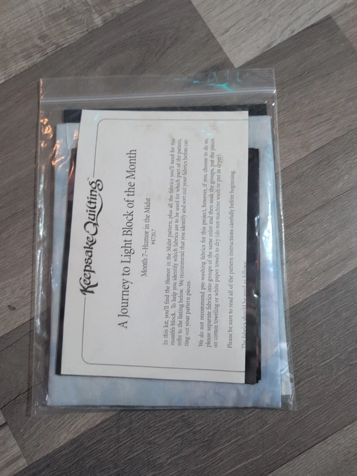 Agujas de pino con patrón de edredón Humor In The Midst Journey To The Light O3 Foto 2 de 2