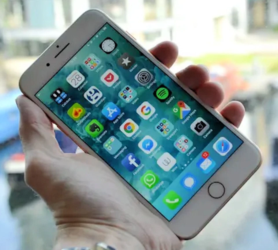 Apple iPhone 8 PLUS 256 GB SILVER (Arg.) Batteria 100% Grado A+++ COME NUOVO - Immagine 2 di 4