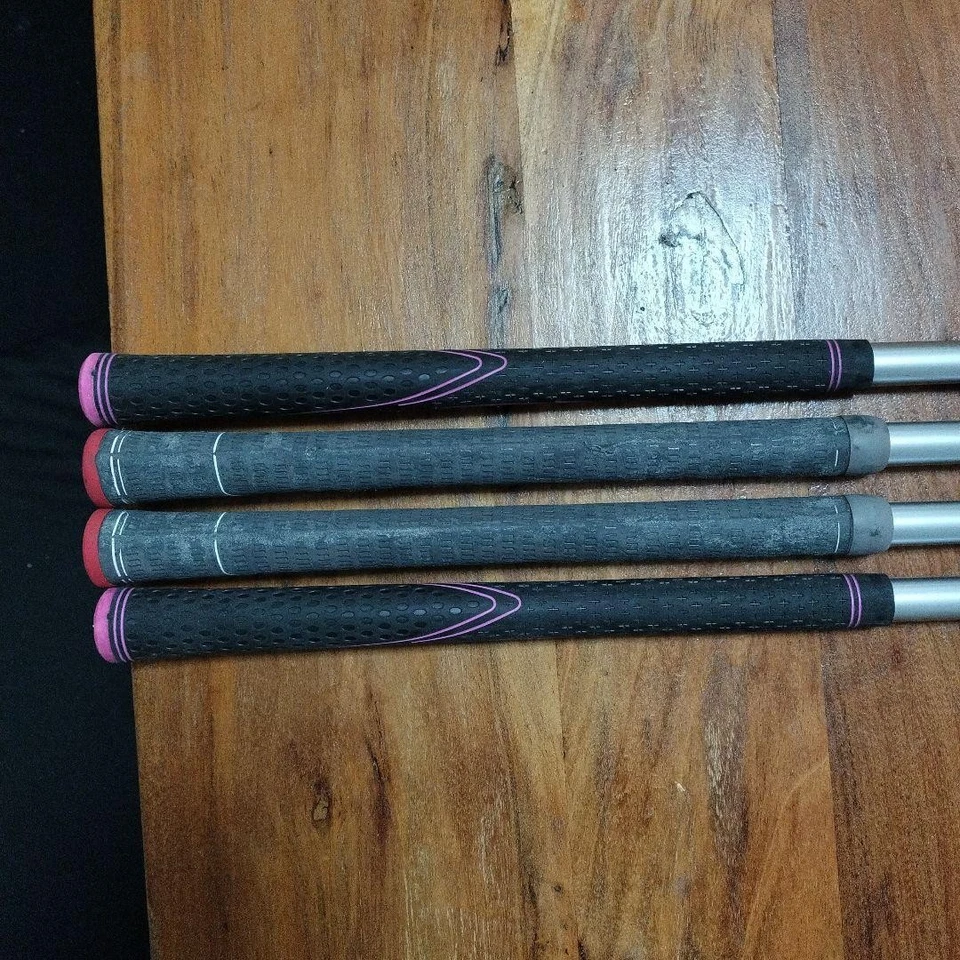 Дамы TaylorMade AEROBURNER железа комплект 7I-9I.Pw 4 мира вал REAX 45 Flex L б/у - Изображение 4 из 4