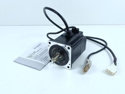 Yaskawa AC Servo Motor SGMP-04V316CT 400W 200V 2,6A 3000 r/min UNUSED