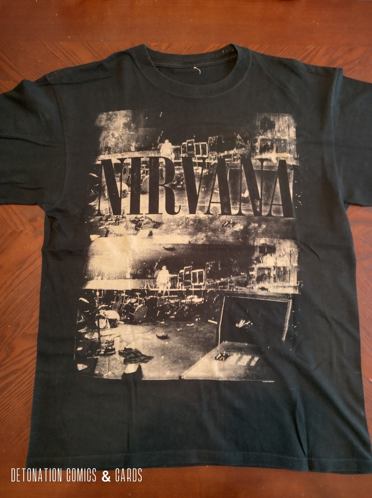 Nirvana T-Shirt LARGE - image 1