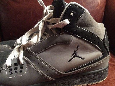 youth air jordan basketball shoes