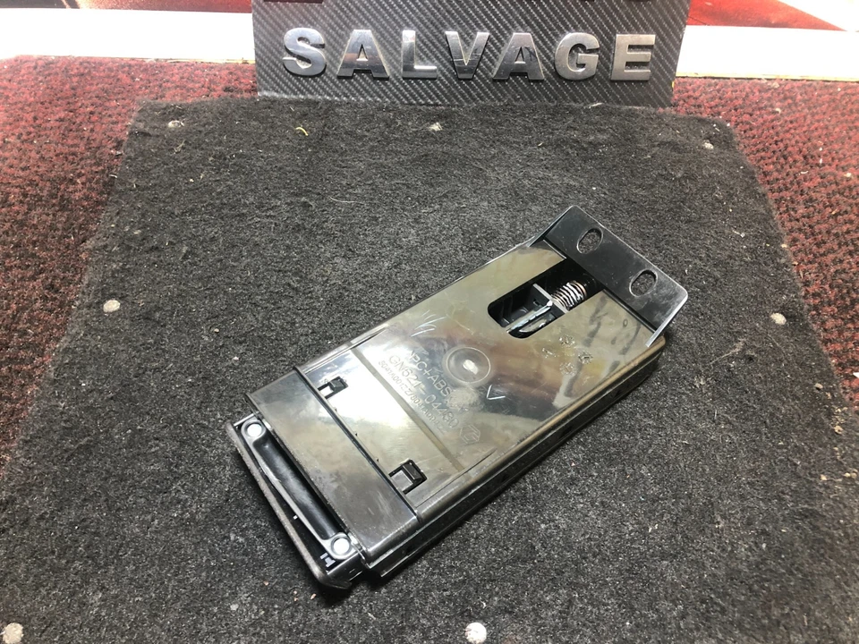 2008 MITSUBISHI OUTLANDER 5DR PORTAVASOS GN621-04480 Foto 4 de 4